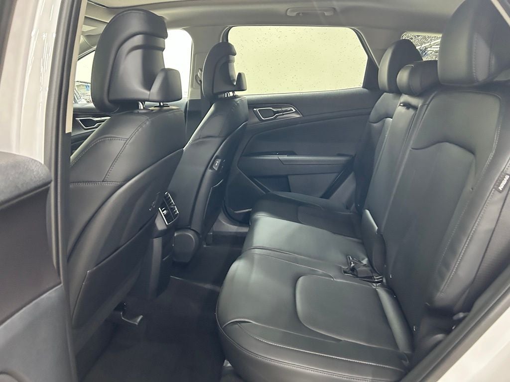 2027 Kia Sportage EX