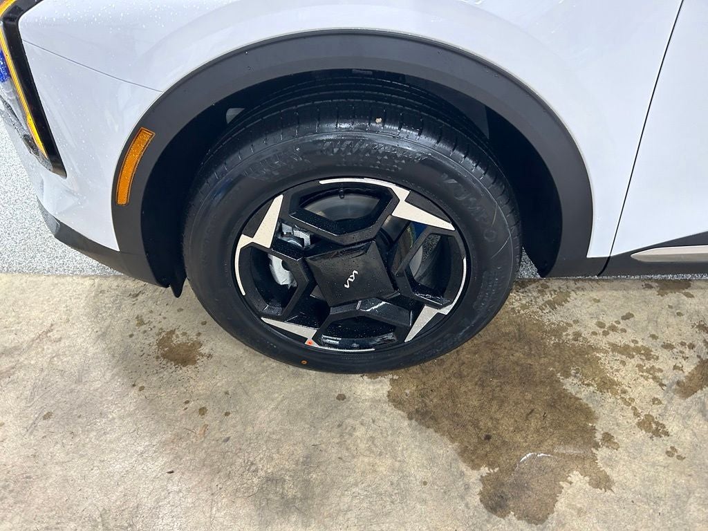 2027 Kia Sportage EX