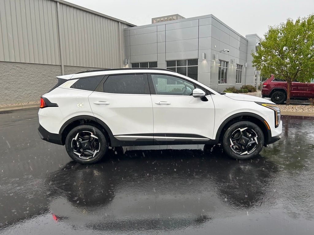 2027 Kia Sportage EX
