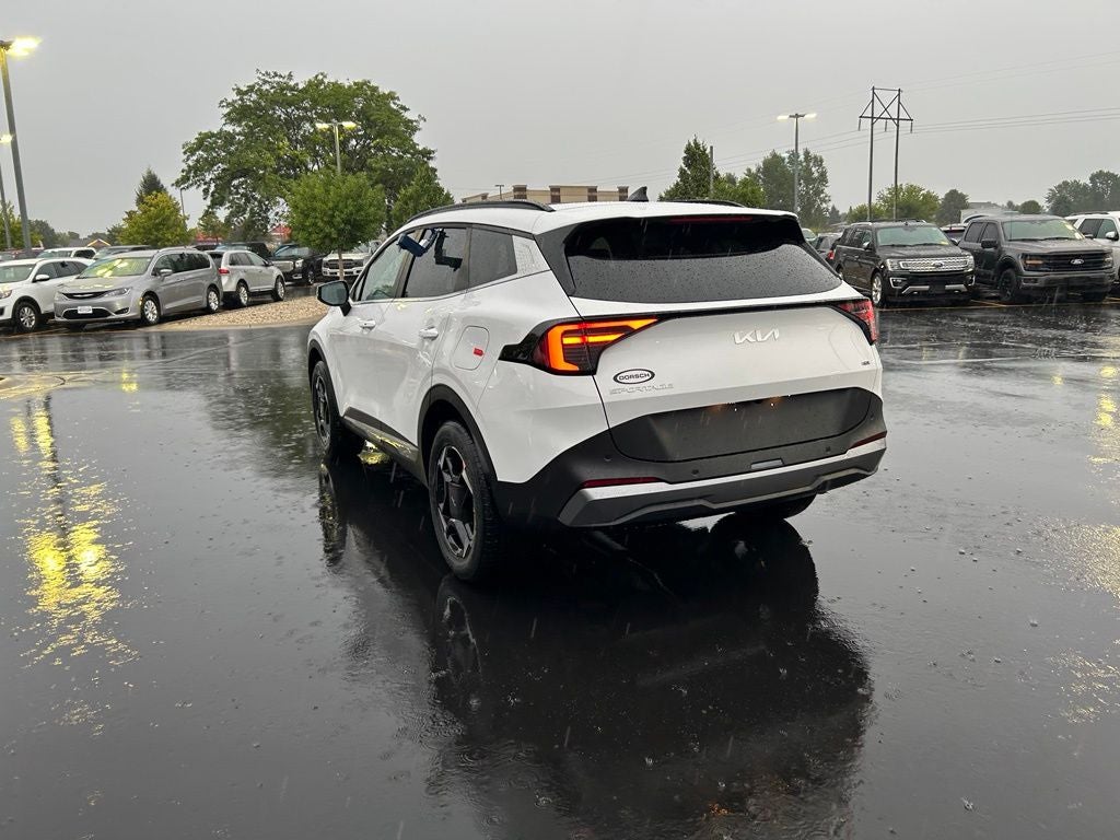 2027 Kia Sportage EX