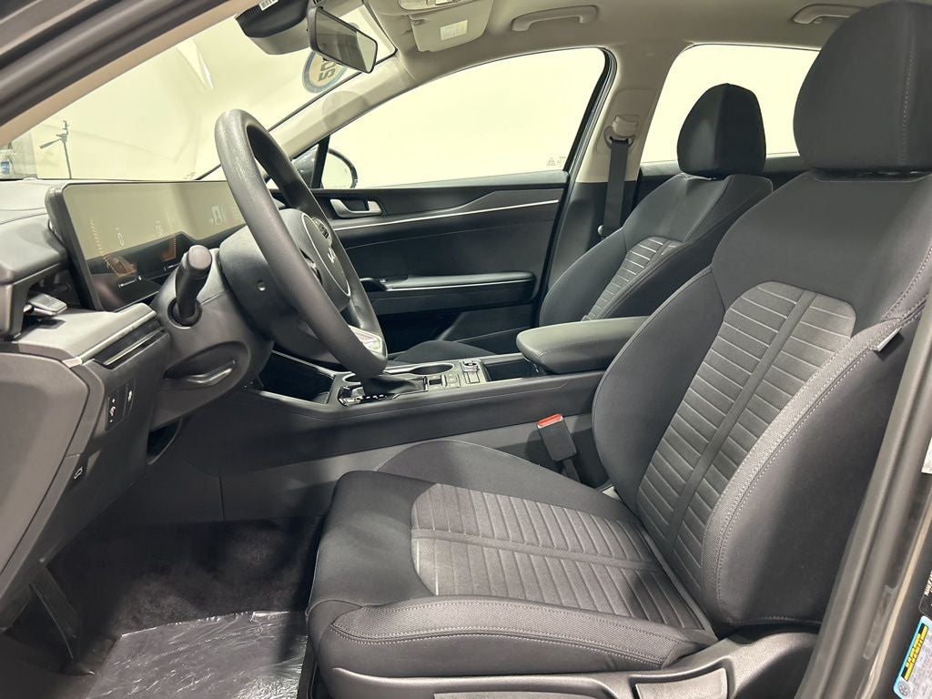2026 Kia K5 LXS