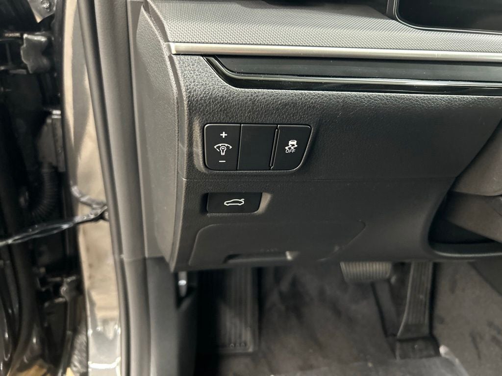 2026 Kia K5 LXS