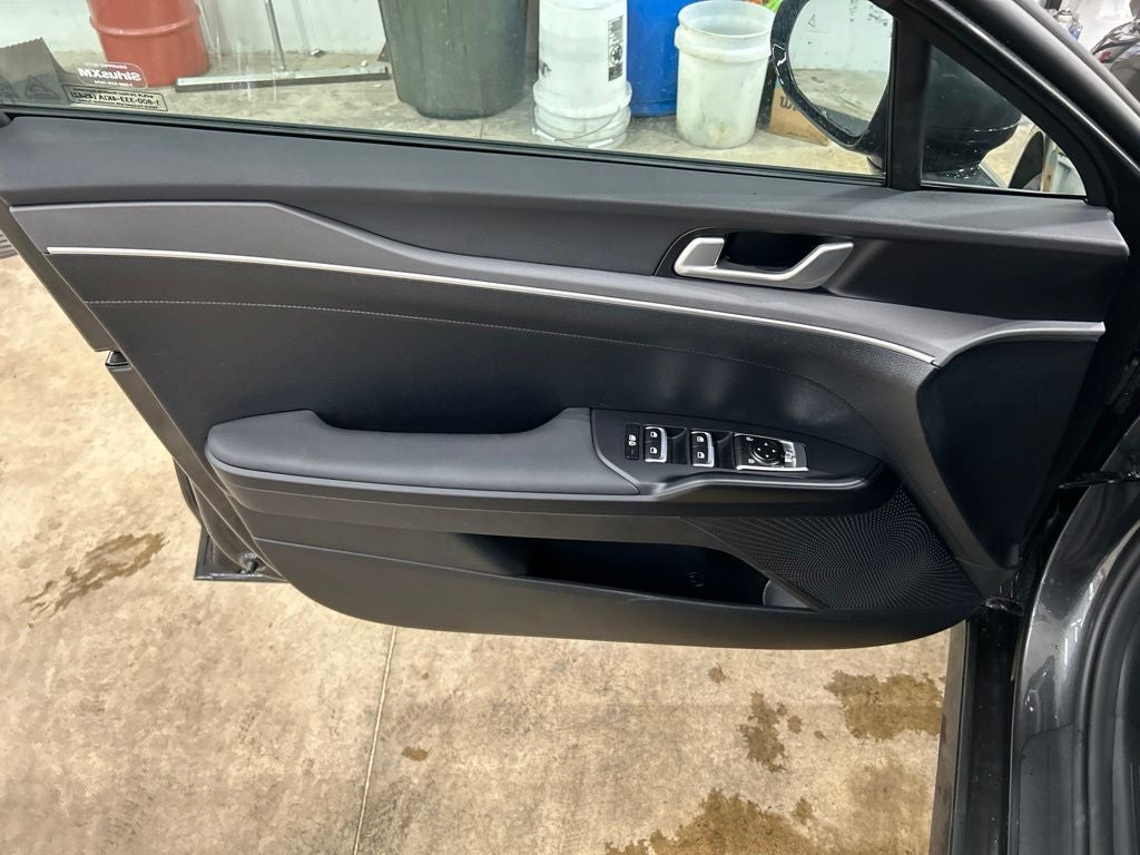 2026 Kia K5 LXS