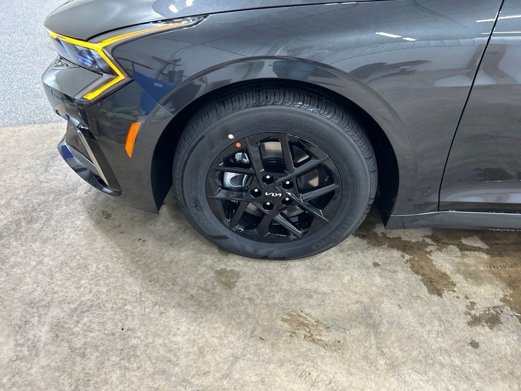 2026 Kia K5 LXS