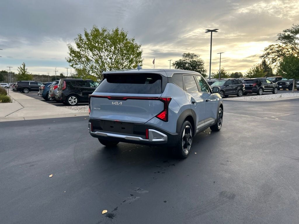 2027 Kia Seltos S