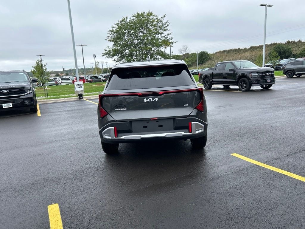 2027 Kia Seltos S