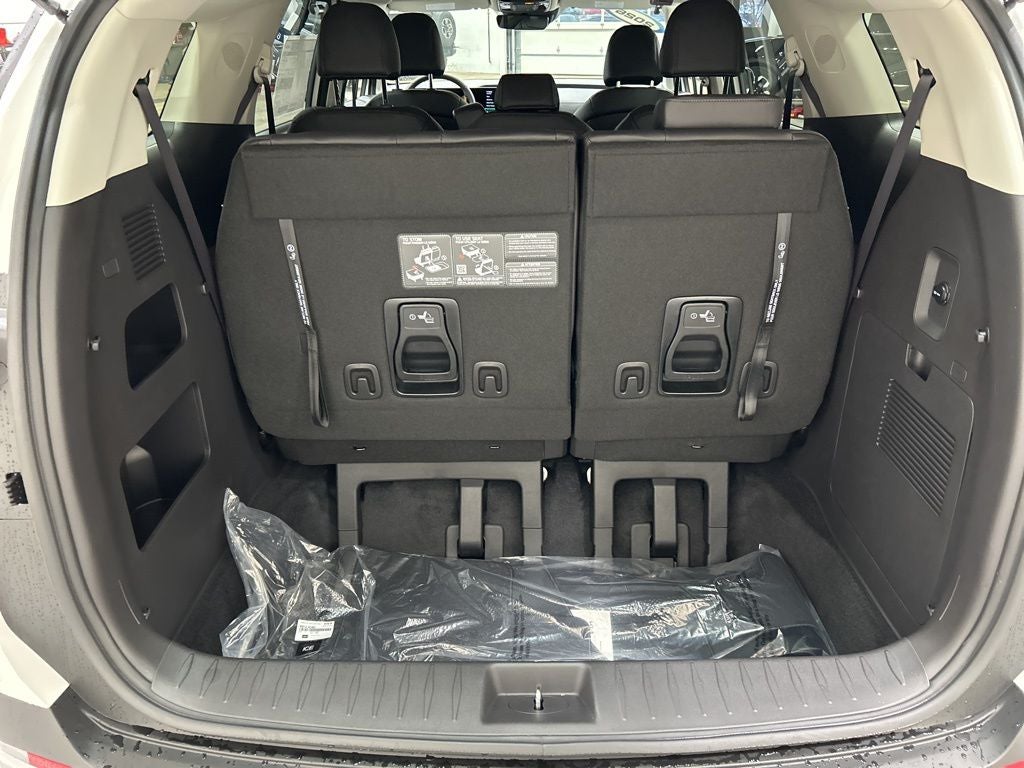 2026 Kia Carnival LXS