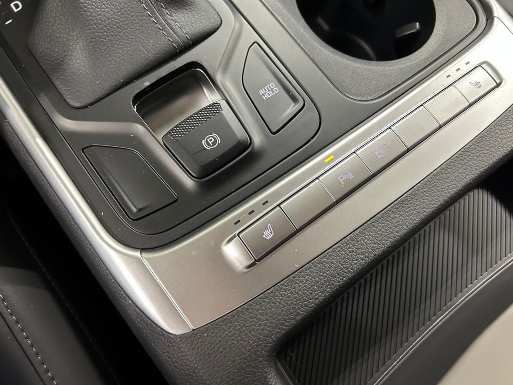 2027 Kia Carnival LXS