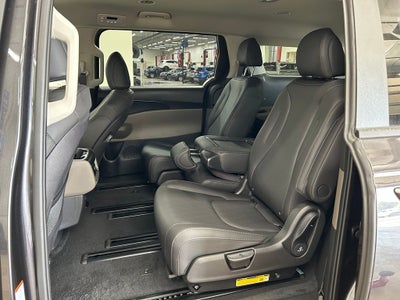 2027 Kia Carnival LXS