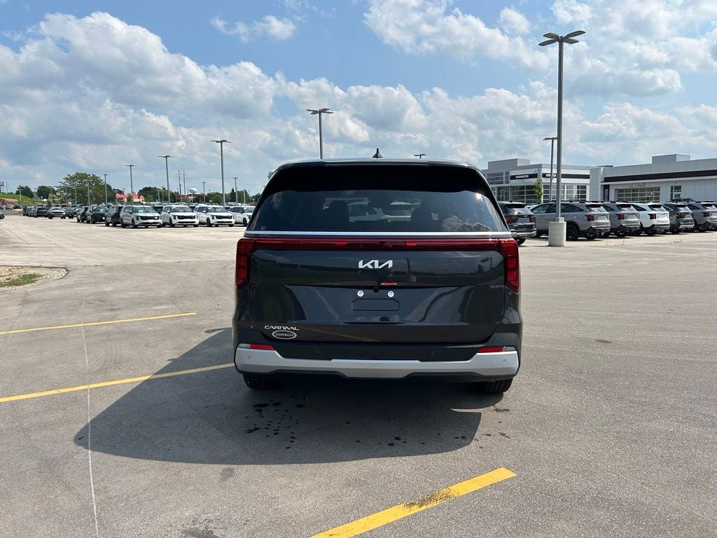 2027 Kia Carnival LXS