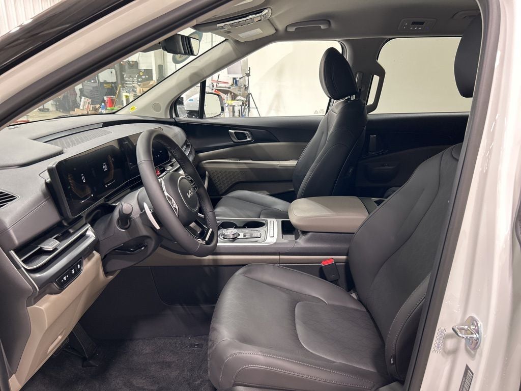 2026 Kia Carnival Hybrid LXS