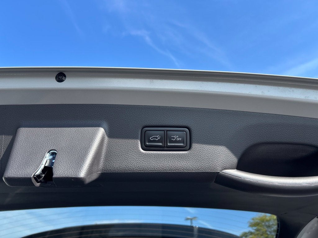 2027 Kia Carnival EX