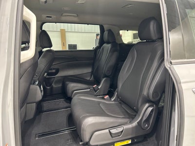 2027 Kia Carnival EX