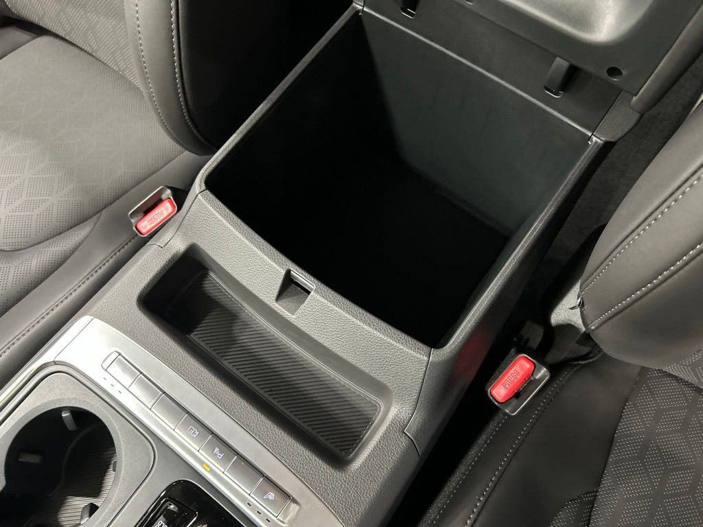 2027 Kia Carnival EX