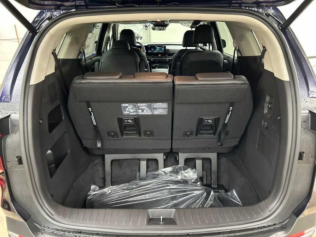 2027 Kia Carnival EX