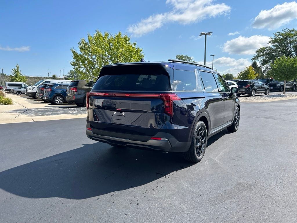 2027 Kia Carnival EX