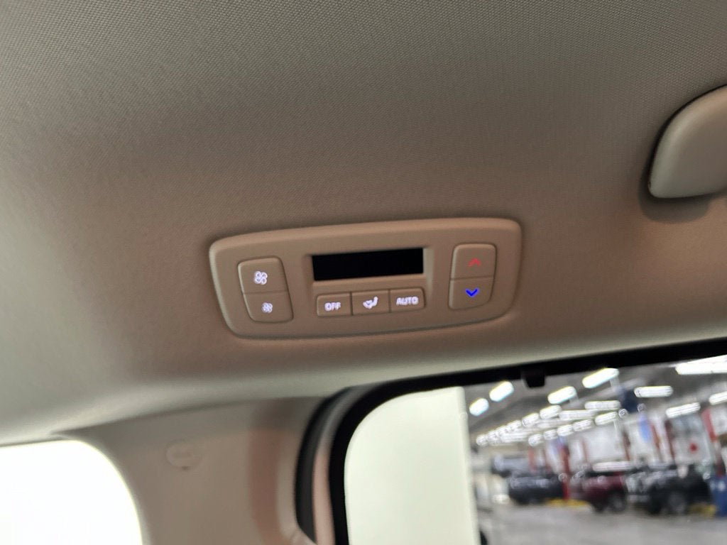 2027 Kia Carnival Hybrid EX