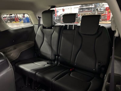 2027 Kia Carnival Hybrid EX