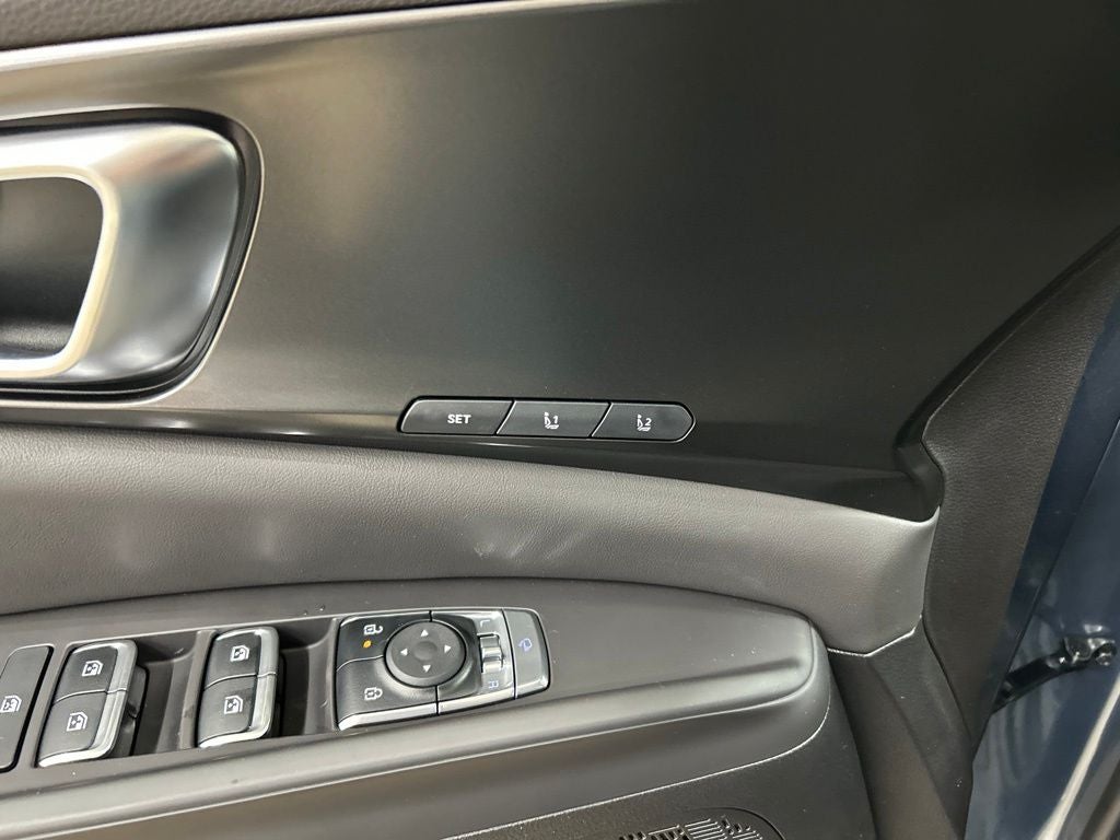 2027 Kia Carnival SX