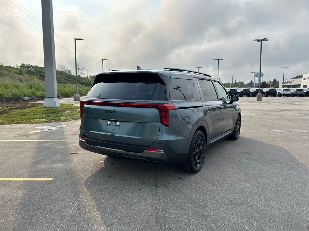 2027 Kia Carnival SX