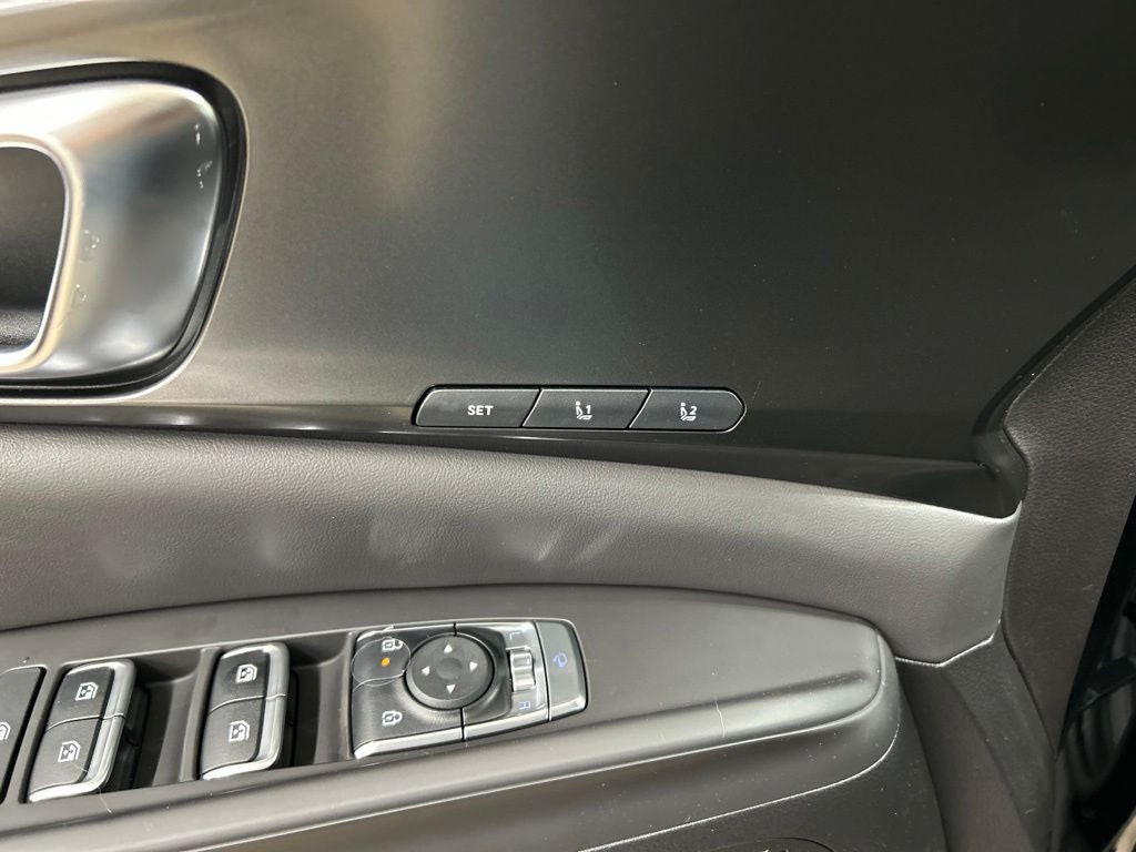 2027 Kia Carnival SX