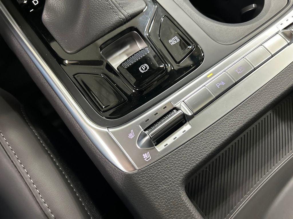 2027 Kia Carnival SX