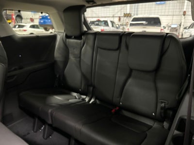 2027 Kia Carnival SX