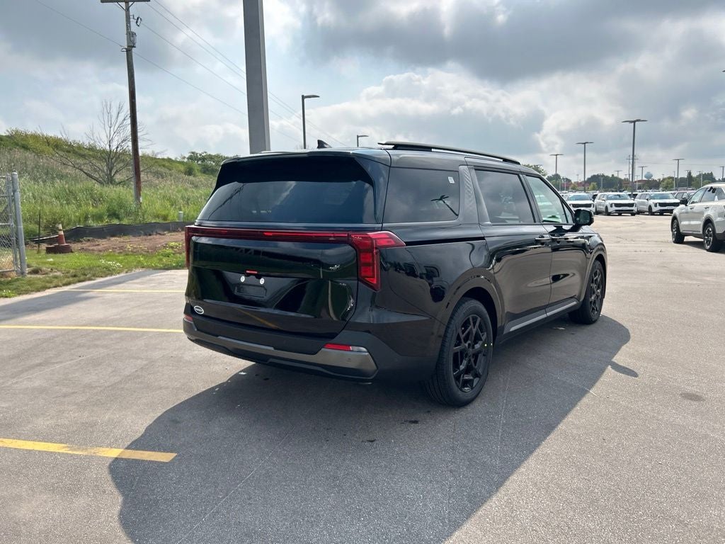 2027 Kia Carnival SX