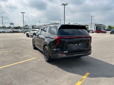 2027 Kia Carnival SX