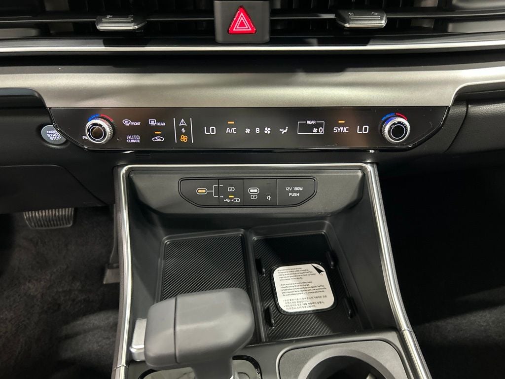 2027 Kia Carnival SX