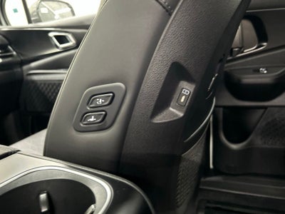 2027 Kia Carnival SX