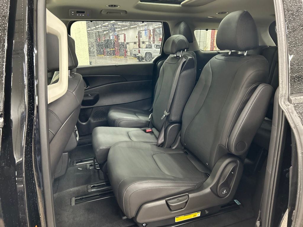 2027 Kia Carnival SX Prestige
