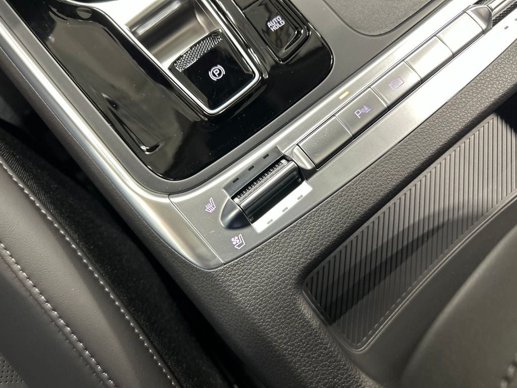 2027 Kia Carnival Hybrid SX