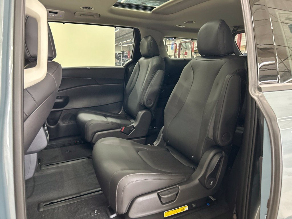 2027 Kia Carnival Hybrid SX