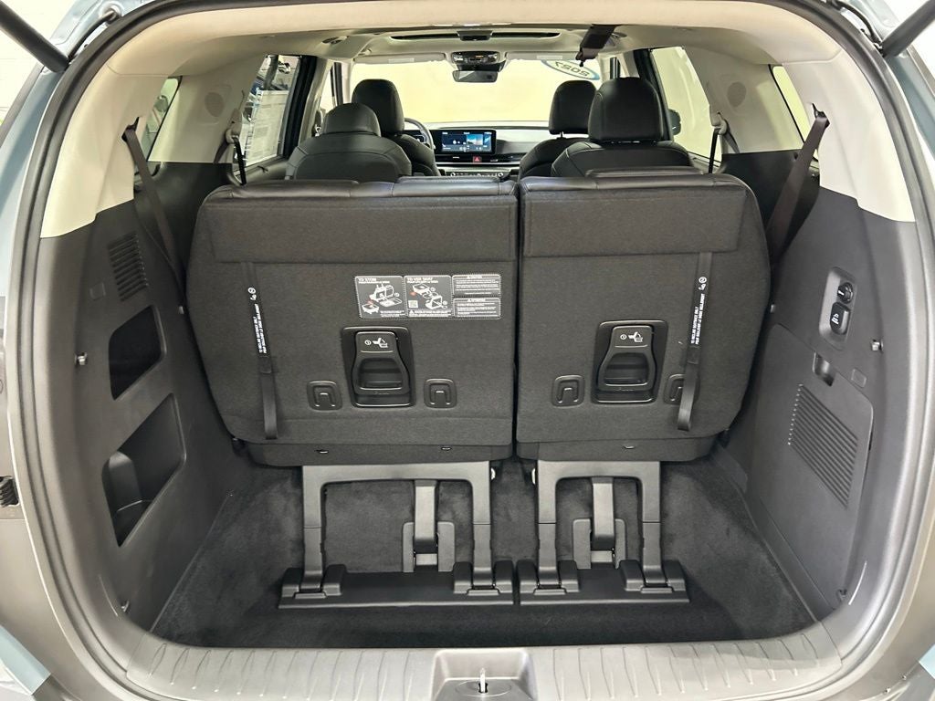 2027 Kia Carnival Hybrid SX