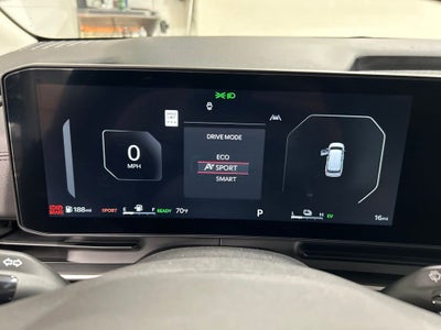 2027 Kia Carnival Hybrid SX