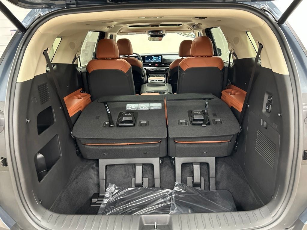 2027 Kia Carnival Hybrid SX