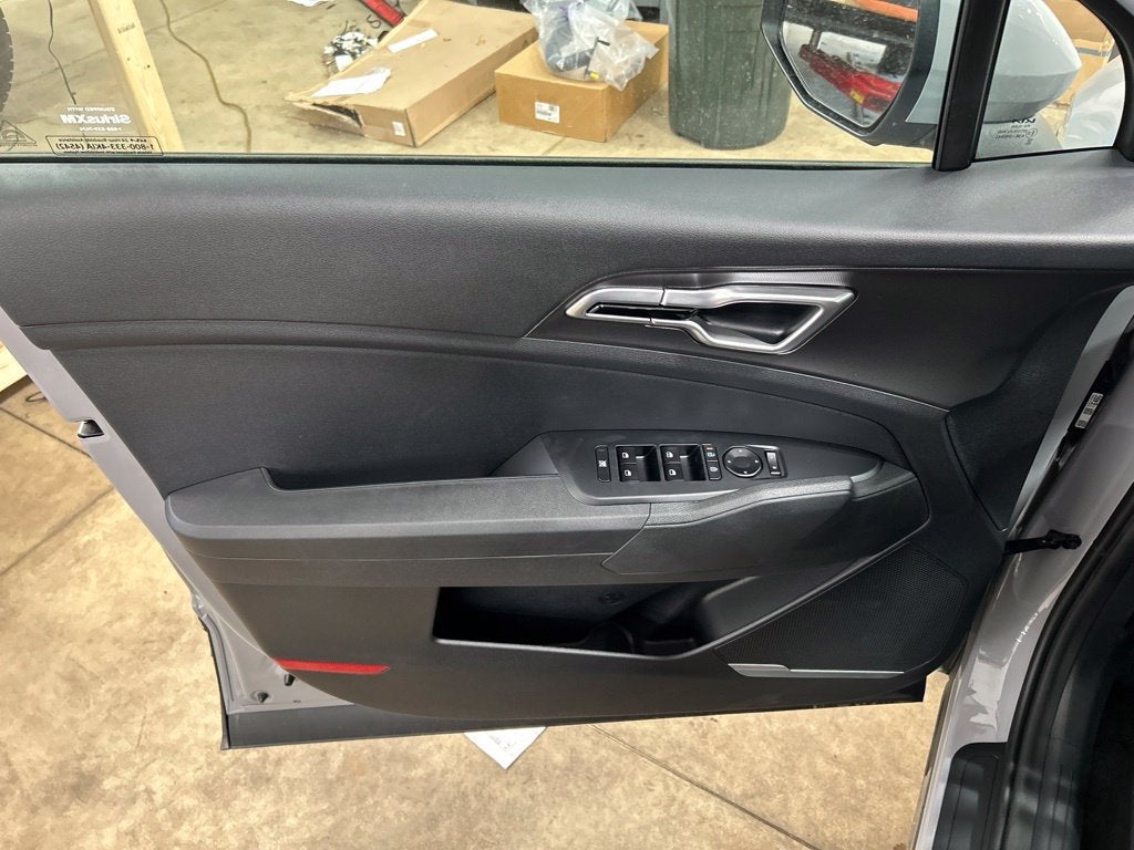 2027 Kia Sportage Hybrid S