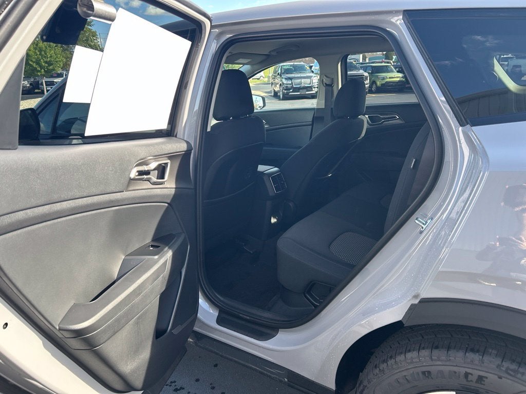 2027 Kia Sportage Hybrid S