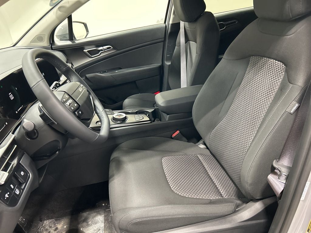 2026 Kia Sportage Hybrid S