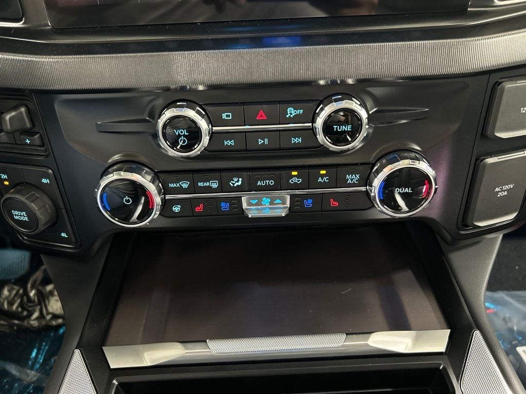 2026 Ford F-450SD DRW