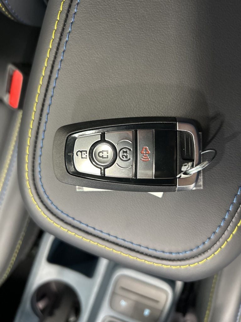 2026 Ford Maverick Lobo High