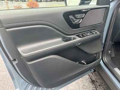 2027 Lincoln Aviator Premiere Premium