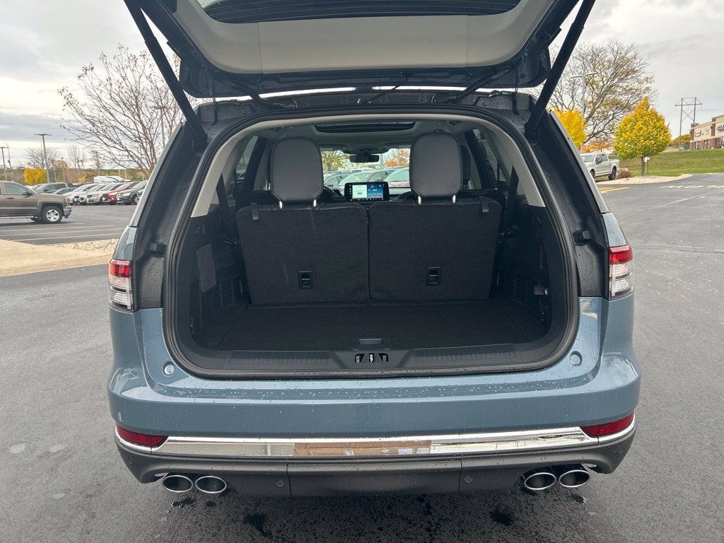 2027 Lincoln Aviator Premiere Premium