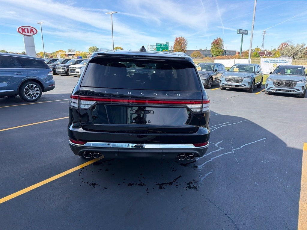 2027 Lincoln Aviator Premiere