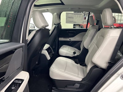 2027 Lincoln Aviator Premiere