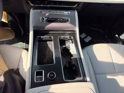 2027 Lincoln Aviator Premiere