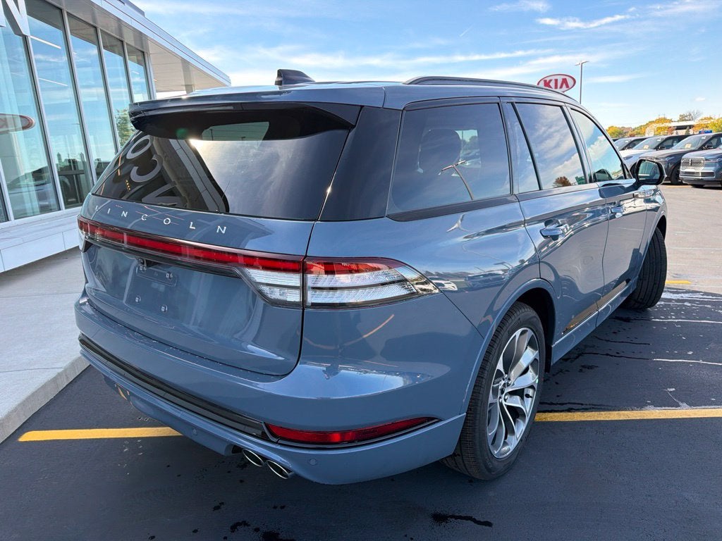2027 Lincoln Aviator Premiere