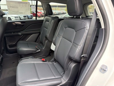2027 Lincoln Aviator Premiere Premium