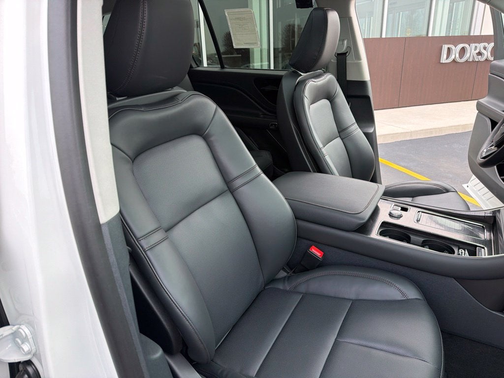 2027 Lincoln Aviator Premiere Premium
